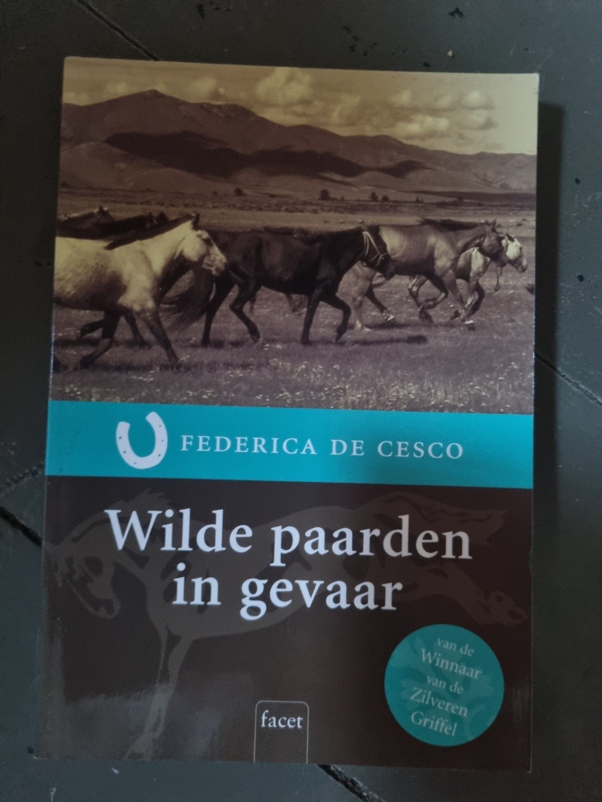Wilde paarden in gevaar - Federica de Cesco, Ophalen of Verzenden, Gelezen, Federica de Cesco