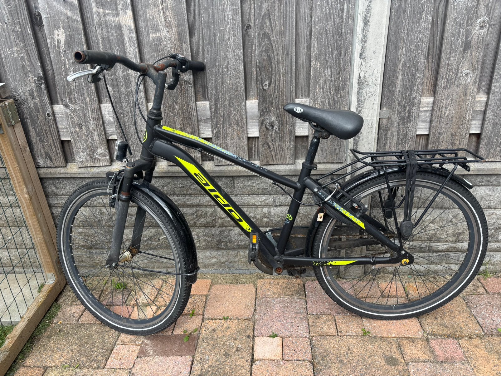 jongensfiets aldo 24 inch, Fietsen en Brommers, Fietsen | Jongens, Gebruikt, 24 inch, Handrem, Versnellingen, Terugtraprem, Ophalen