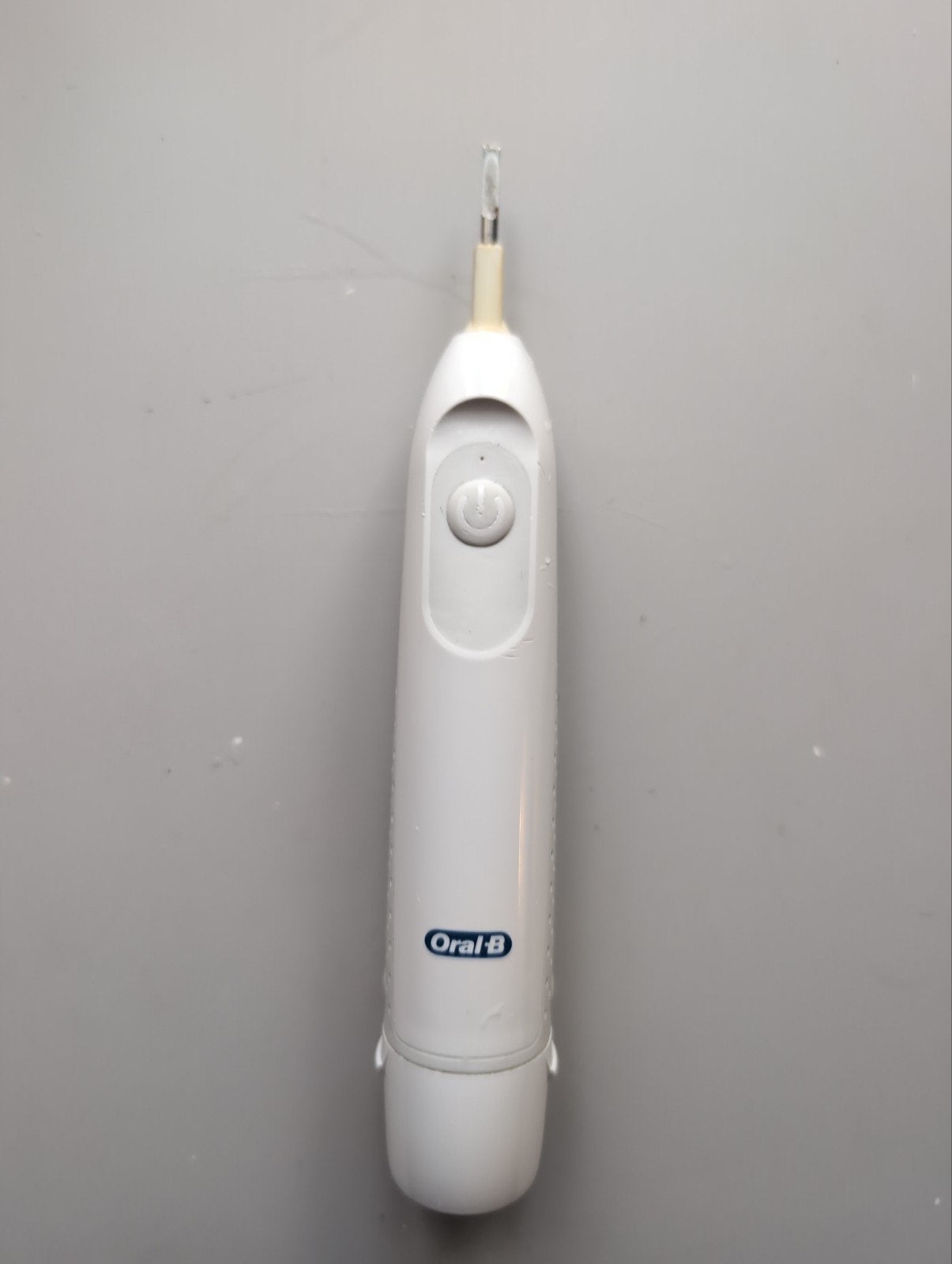 Oral-B elektrische tandenborstel op batterijen, Ophalen of Verzenden, Gebruikt, Mondverzorging