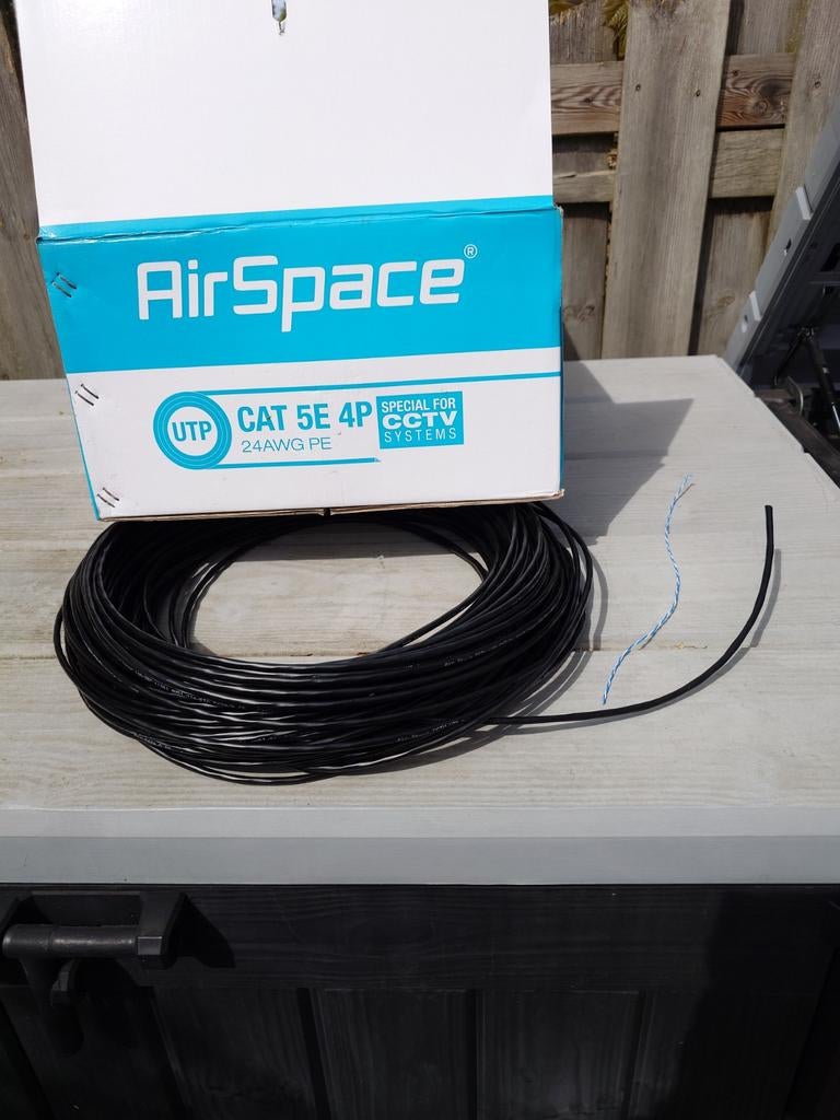 AirSpace Cat5e outdoor netwerkkabel 67 meter, Ophalen