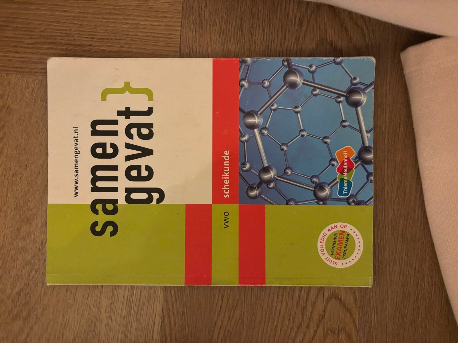 Samengevat examenbundel VWO Scheikunde 2015, Ophalen of Verzenden, Beta, Gelezen, Overige niveaus