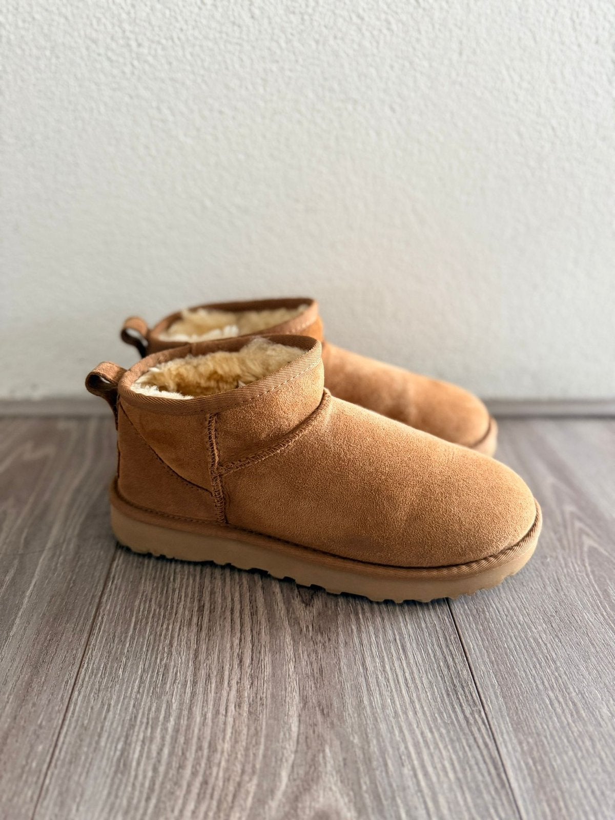 UGG 37, Bruin, Snowboots, Ophalen of Verzenden, Zo goed als nieuw