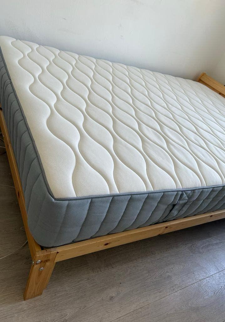 IKEA LURÖY Lattenbodem met Matras 140 x 200 cm, Ophalen, Eenpersoons, 140 cm, Zo goed als nieuw