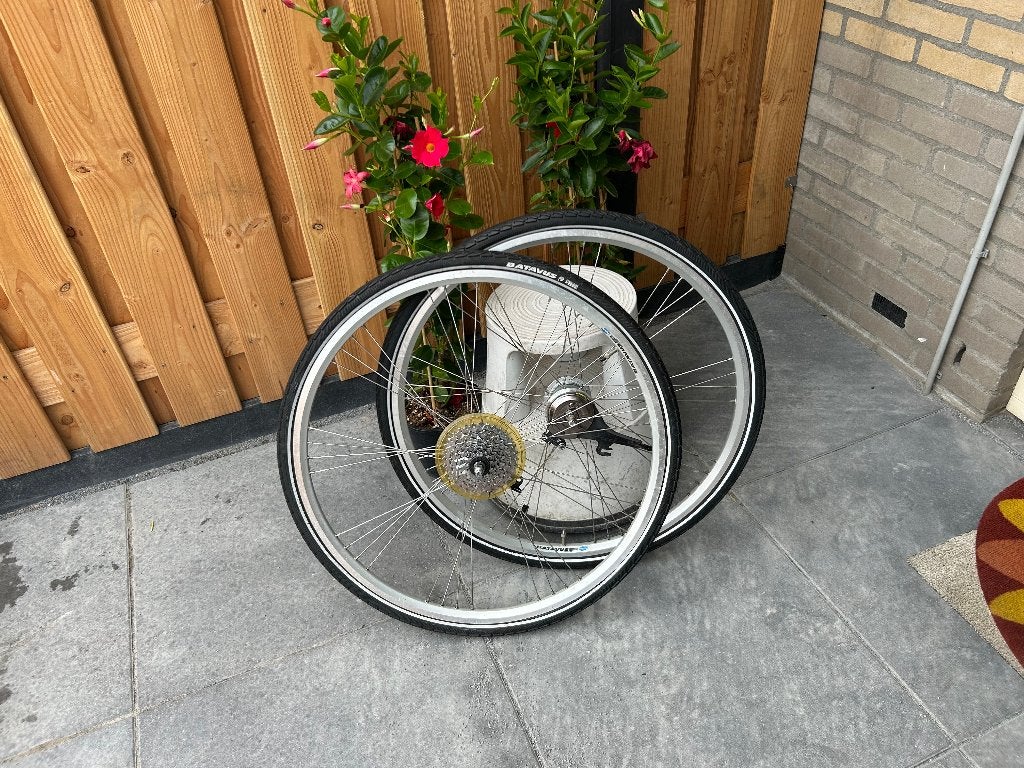 Set Wielen 28 inch achterwiel 8 cassette versne. rollerbrake, Fietsen en Brommers, Fietsonderdelen, Wiel, Gebruikt, Ophalen of Verzenden
