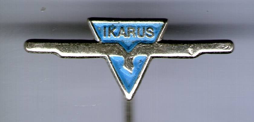 IKARUS zilverkleurig bussen speldje ( X_122), Verzamelen, Speldjes, Pins en Buttons, Ophalen of Verzenden, Zo goed als nieuw, Transport