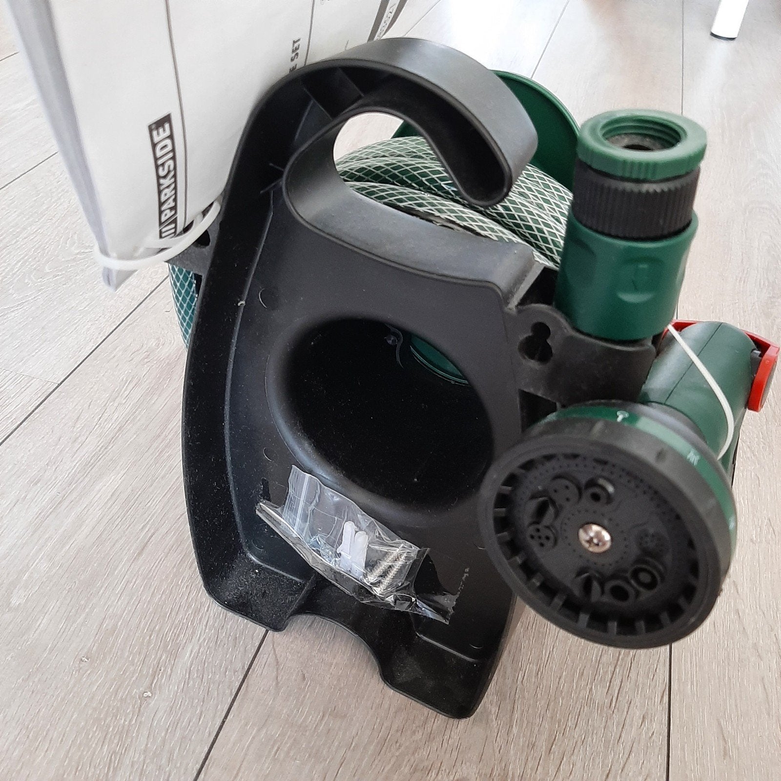 Parkside Tuinslangset met spuitpistool en wandhouder, Ophalen, Zo goed als nieuw, Tuinslang