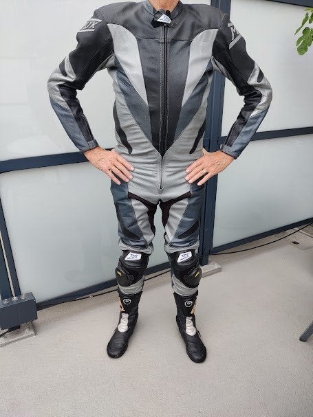 ZGAN leren MJK motoroverall laarzen en rugprotector, Motoren, Ophalen, MJK Holland, Heren, Overall
