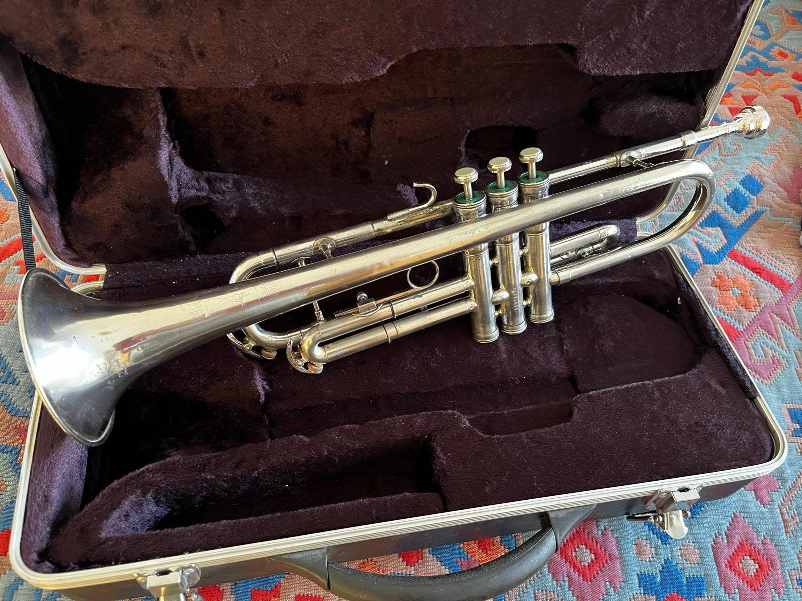 Vintage Bb trompet CONN (1977) - Typische Connsound, Muziek en Instrumenten, Ophalen of Verzenden, Gebruikt, Bes-trompet, Met koffer