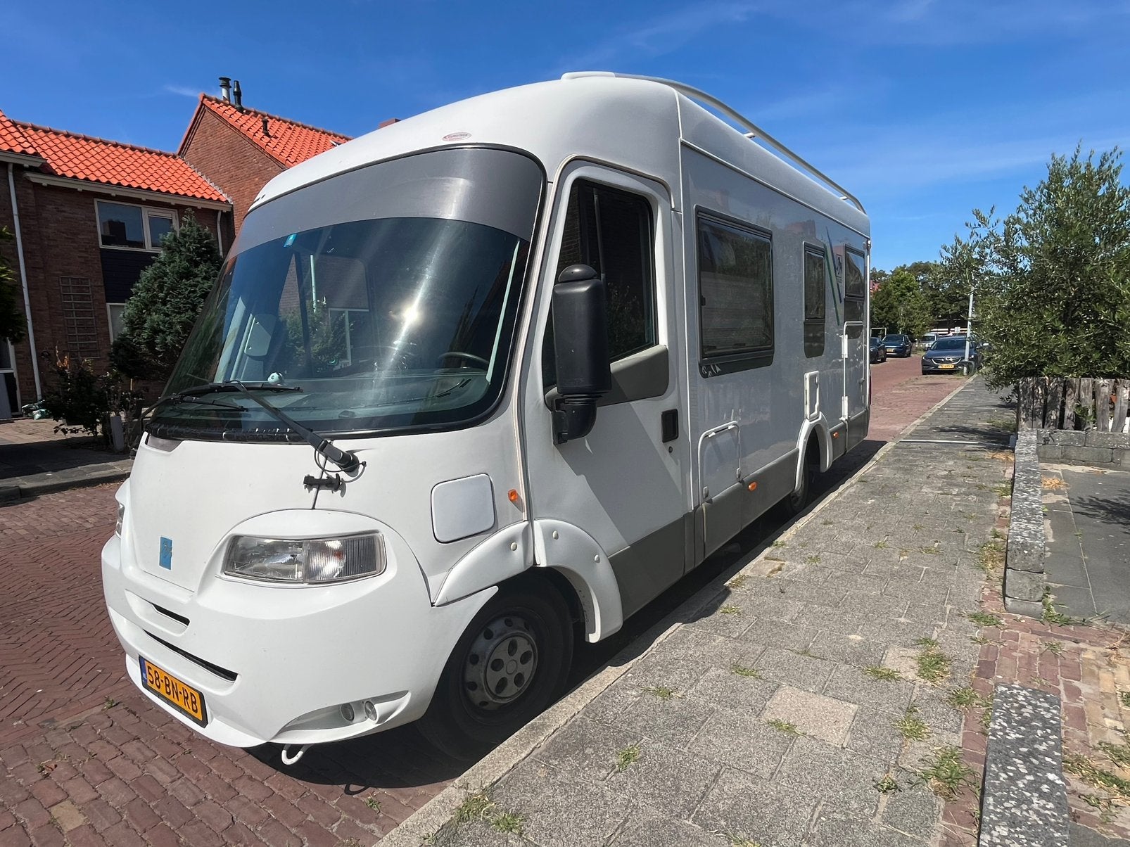 Knaus Travel-Liner Automaat - Compleet met hefbed, Fiat, Vloeistofverwarming, 6 tot 7 meter, Diesel