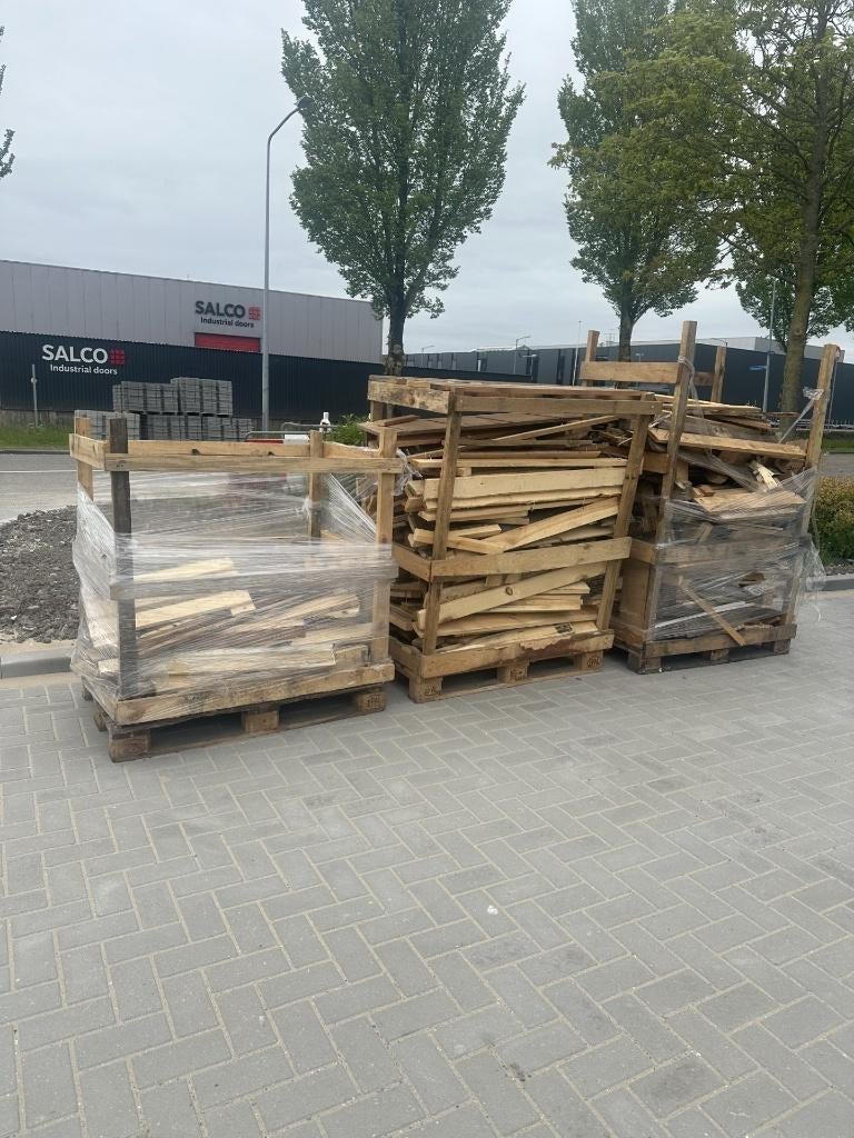 pallethout gratis afhalen, 6 m³ of meer, Ophalen