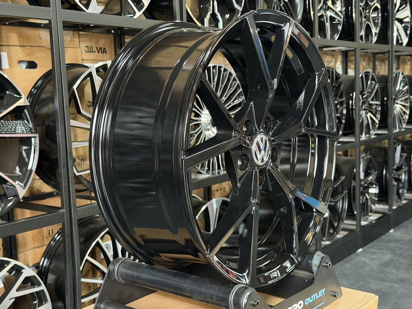 19'' ESTORIL R look velgen 5X112 Golf 7 8 8.5 T-ROC R-LOGO, Ophalen of Verzenden, Nieuw, 19 inch, Velg(en)