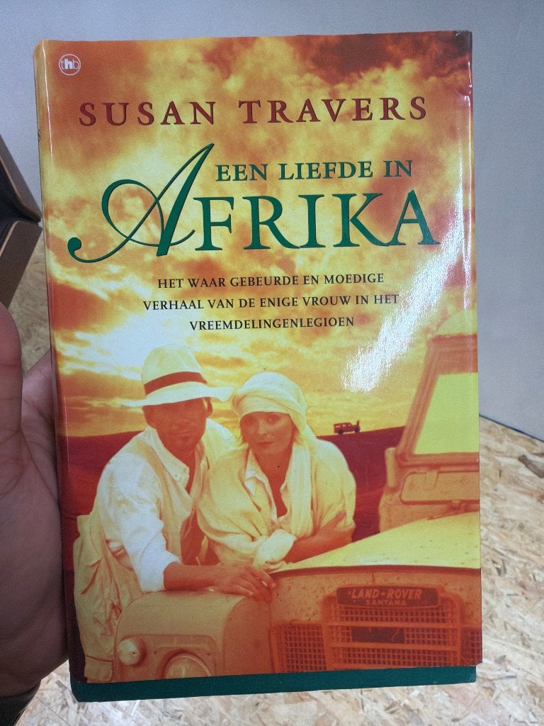 Susan Travers - Een liefde in Afrika, Ophalen of Verzenden, Tweede Wereldoorlog, Zo goed als nieuw