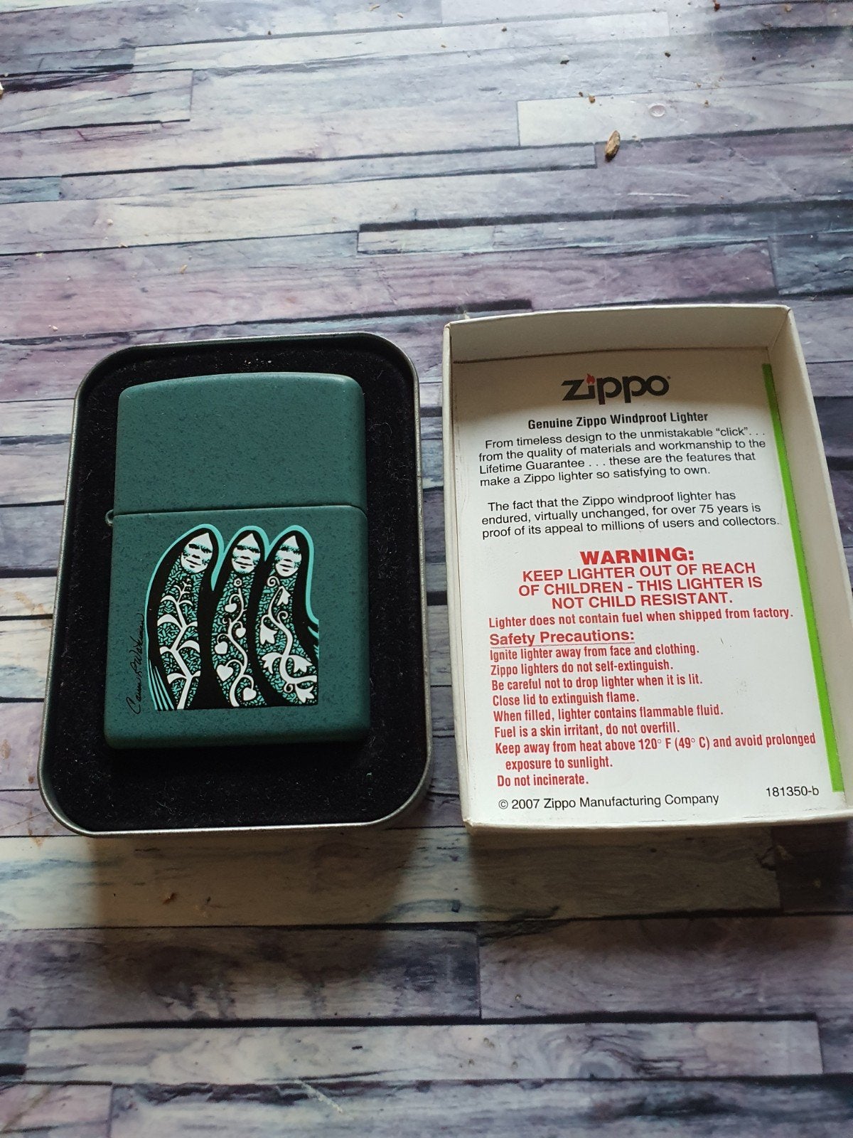 Zippo aansteker 'The Three Sisters' Carson Waterman Seneca, Verzamelen, Ophalen of Verzenden, Gebruikt, Aansteker