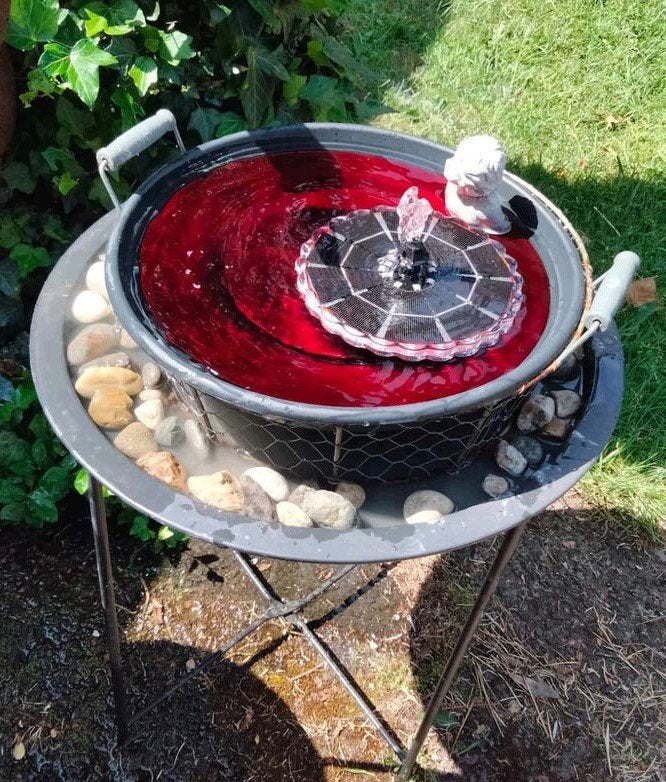 Fonteintje  /Vogelbad 🌿🐦‍⬛+ Solar kleur verlichting, Ophalen