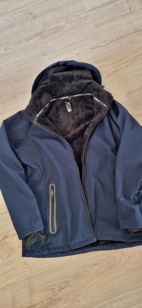 Kjelvik gevoerde jas maat 40, Maat 38/40 (M), Blauw, Nieuw, Ophalen of Verzenden