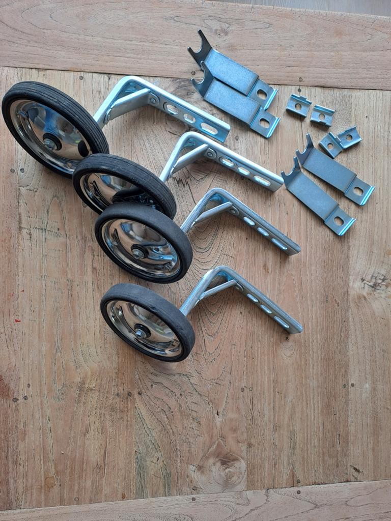Set zijwieltjes voor kinderfiets - Zo goed als nieuw, Fietsen en Brommers, Fietsaccessoires | Overige Fietsaccessoires, Ophalen of Verzenden
