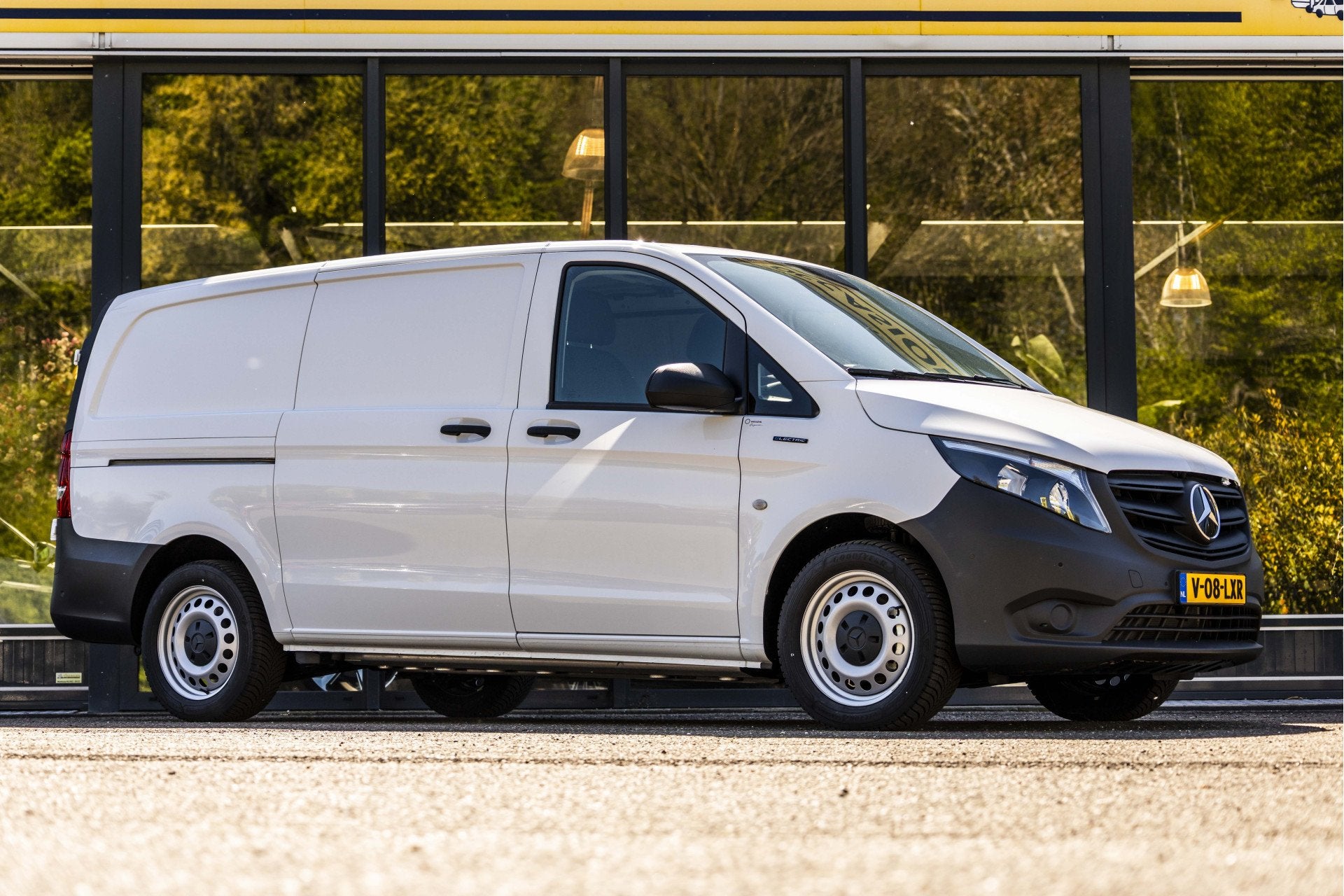 Mercedes-Benz eVito eVito Lang 66 kWh EX.BTW (bj 2025), Auto's, Elektrische ramen, 116 pk, Nieuw, 2 stoelen