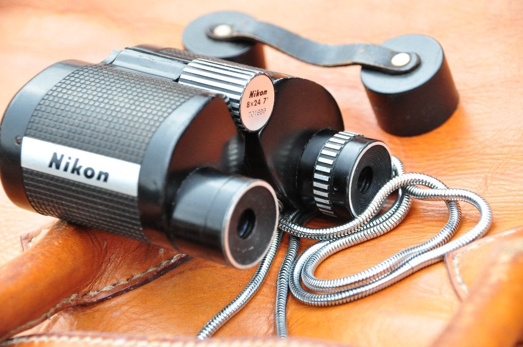 Nikon kijker 8 x 24, Ophalen of Verzenden, Zo goed als nieuw, 8 tot 12x, Porro (met knik)