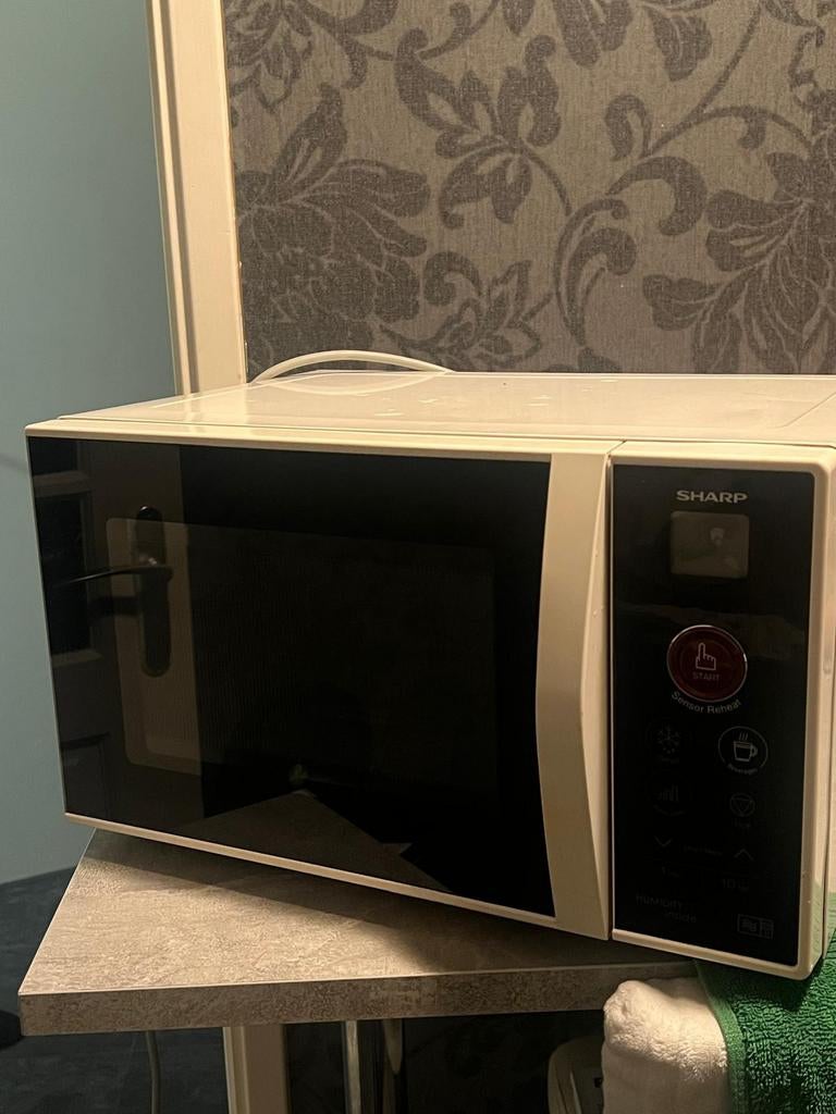Sharp magnetron wit, Witgoed en Apparatuur, Magnetrons, Ophalen of Verzenden