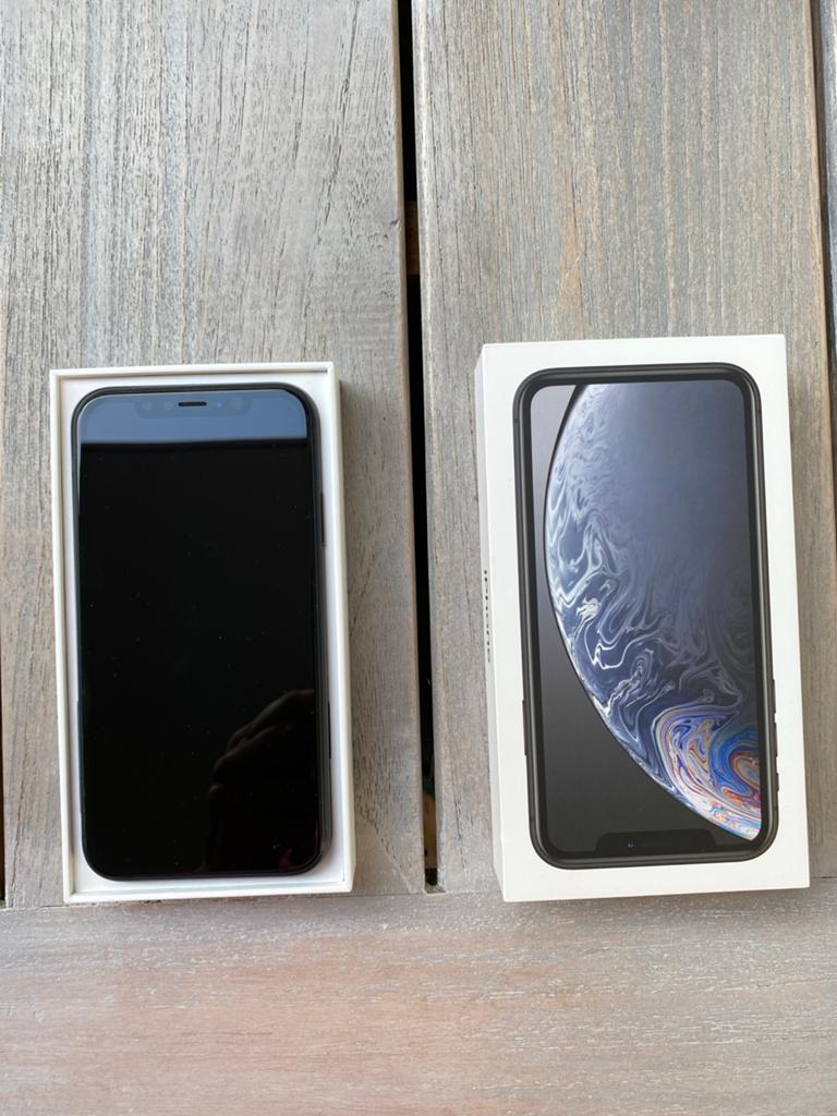 iPhone XR Zwart - 88% Batterijconditie, Telecommunicatie, Mobiele telefoons | Apple iPhone, Ophalen, Zwart, IPhone XR, Zo goed als nieuw