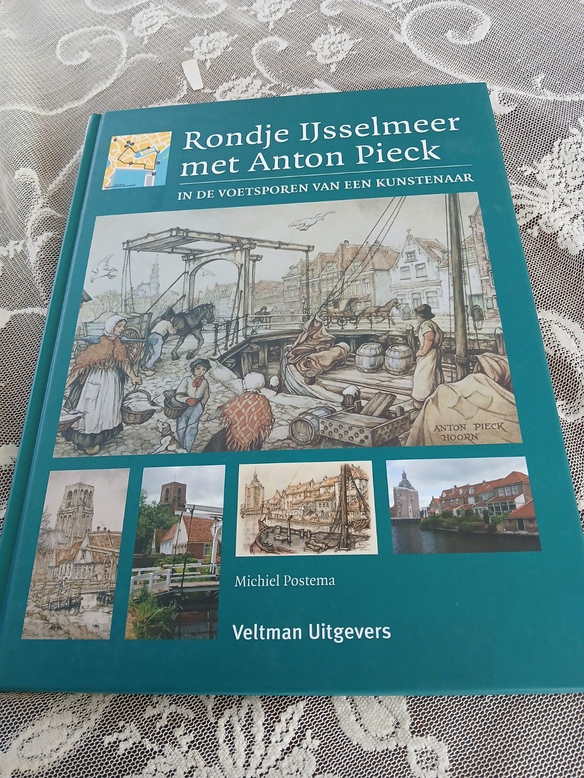 Mooi boek Anton Pieck-rondje IJsselmeer met Anton Pieck, Ophalen of Verzenden, Zo goed als nieuw, Michiel Postema