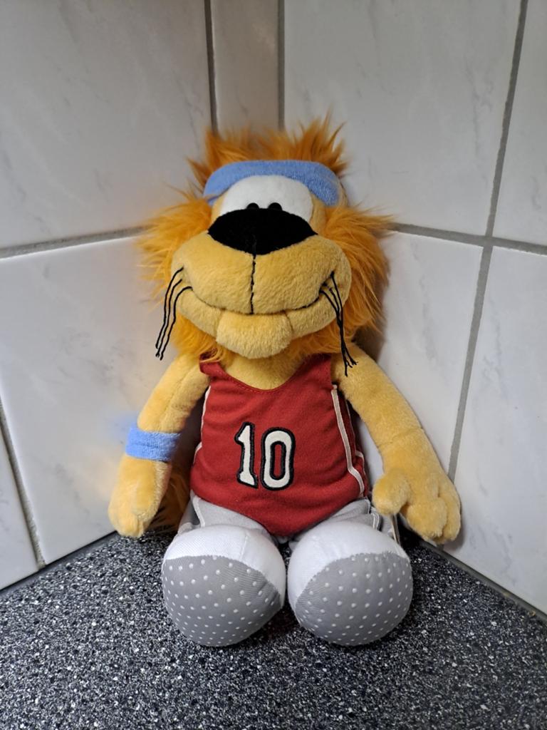 Loekie de leeuw knuffel sport nieuw, Overige typen, Onbekend, Nieuw, Ophalen of Verzenden