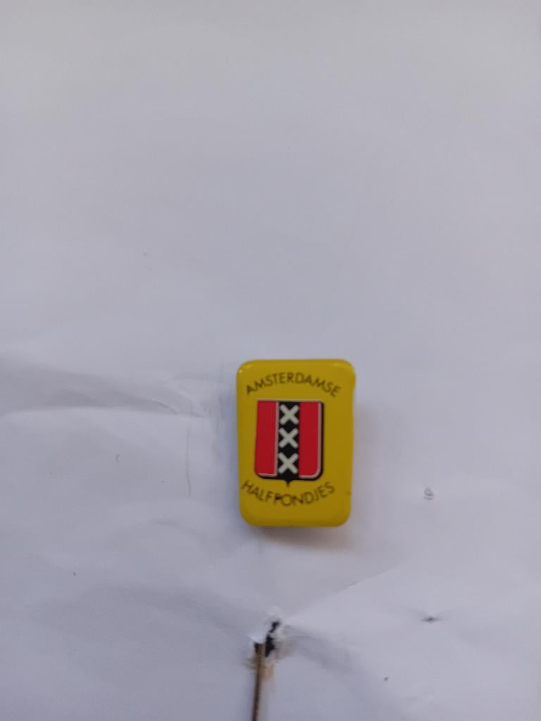 Pin - Amsterdamse Halfpondjes, Ophalen of Verzenden, Zo goed als nieuw, Merk, Speldje of Pin