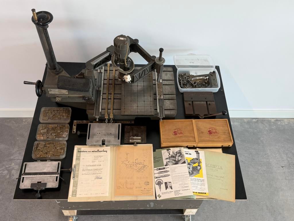Scripta SR 2D graveermschine, Ophalen, Zo goed als nieuw