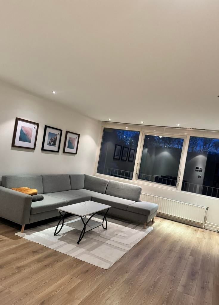 Room for rent in a luxe apartment ready 4 immediate move in, Amsterdam