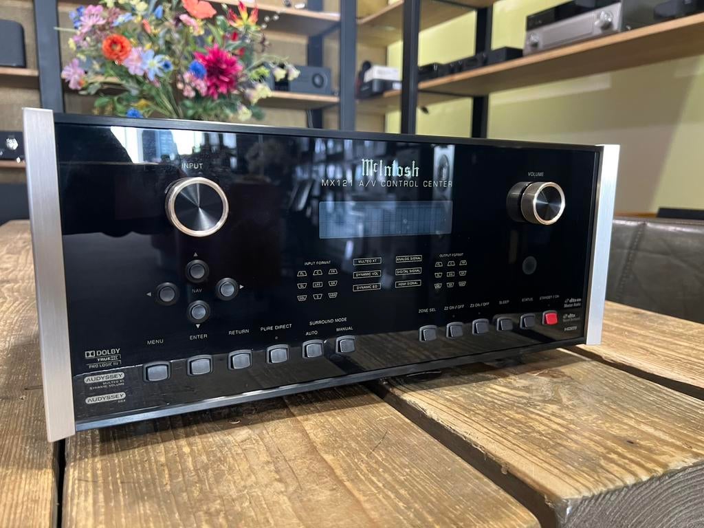 McIntosh MX121, Overige merken, Ophalen of Verzenden, Zo goed als nieuw, 120 watt of meer