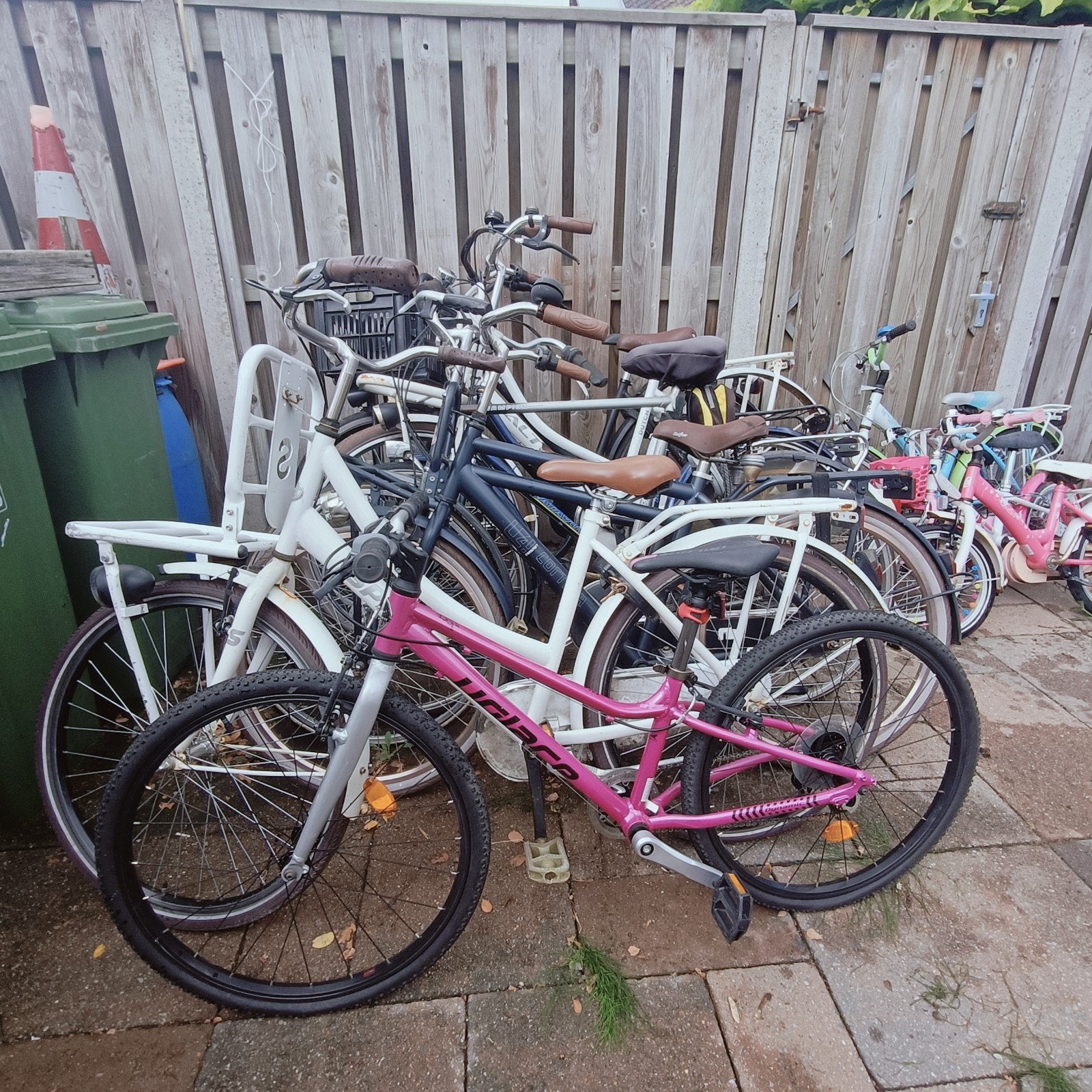 Partij fietsen: 4 volwassen en 6 kinderfietsen, Ophalen, Gebruikt, 20 inch of meer