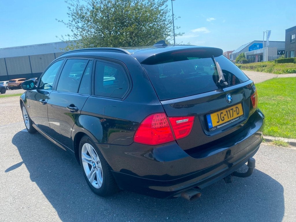 BMW 3-serie Touring | 2010 | 318d Corporate Lease Business L, Auto's, BMW, 4 cilinders, 1465 kg, Zwart, 3-Serie