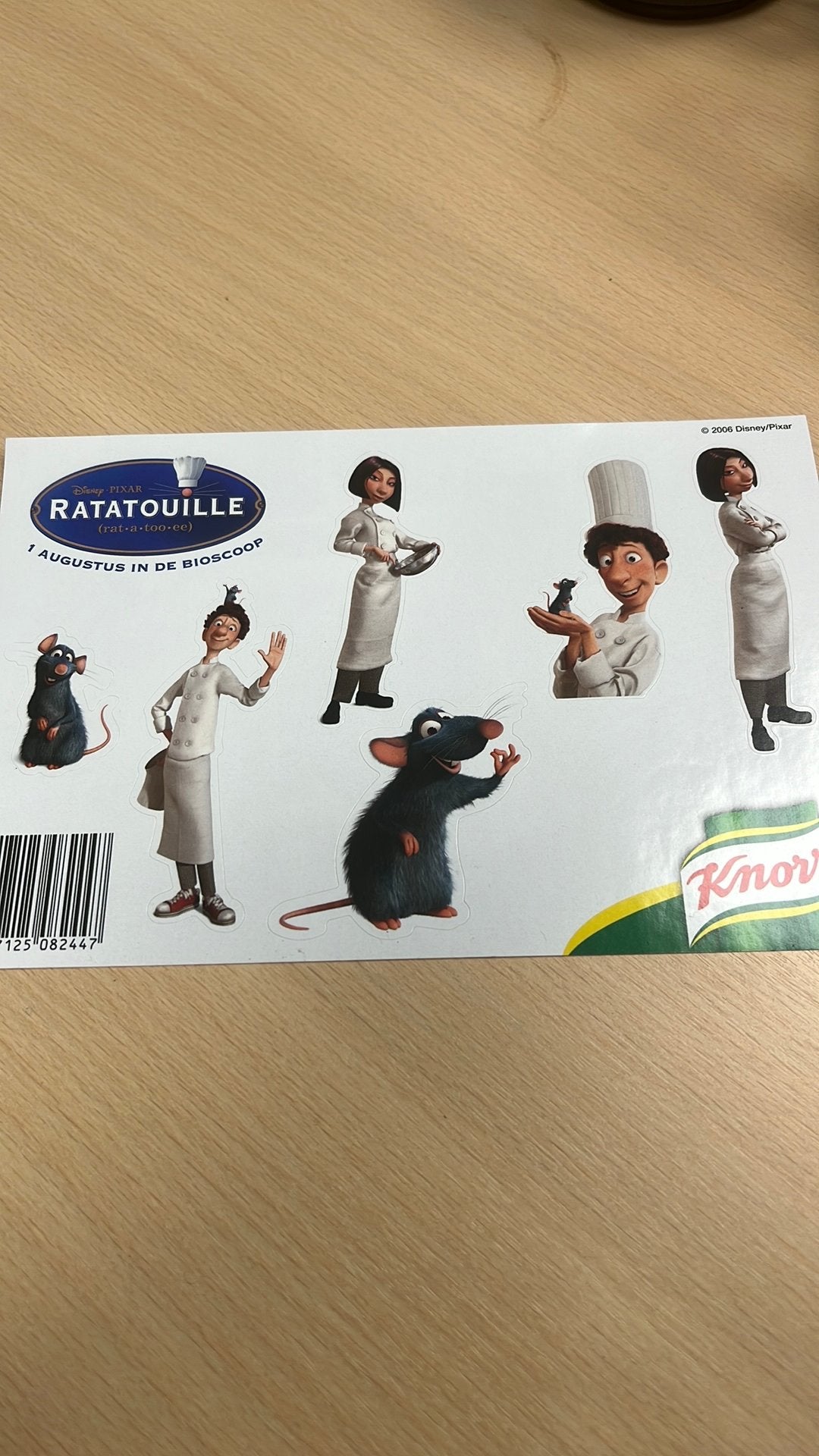 Retro sticker Ratatouille 2006 Disney Pixar, Verzenden, Zo goed als nieuw
