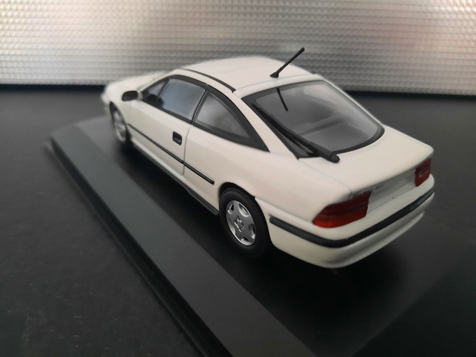 Opel Calibra 1989 Schaal 1:43, Overige merken, Nieuw, Ophalen of Verzenden, Maxichamps