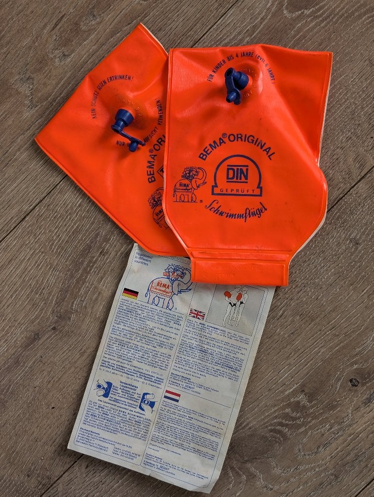 Zwembanden-zwemvleugels/zwembandjes, Jongen of Meisje, One size, Ophalen of Verzenden, Zo goed als nieuw
