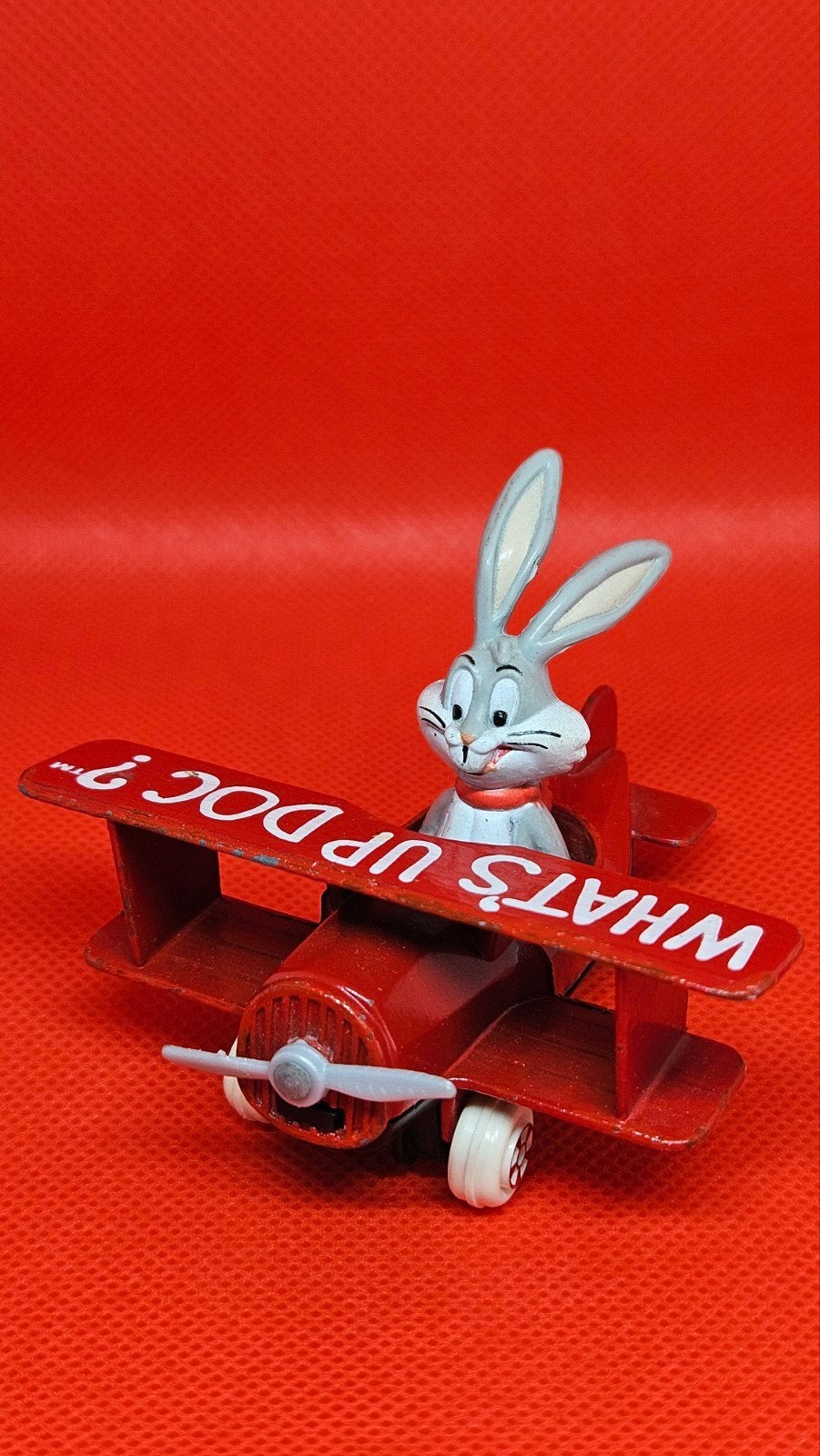 Looney tunes bugs bunny auto, Verzamelen, Ophalen of Verzenden, Huis en Inrichting
