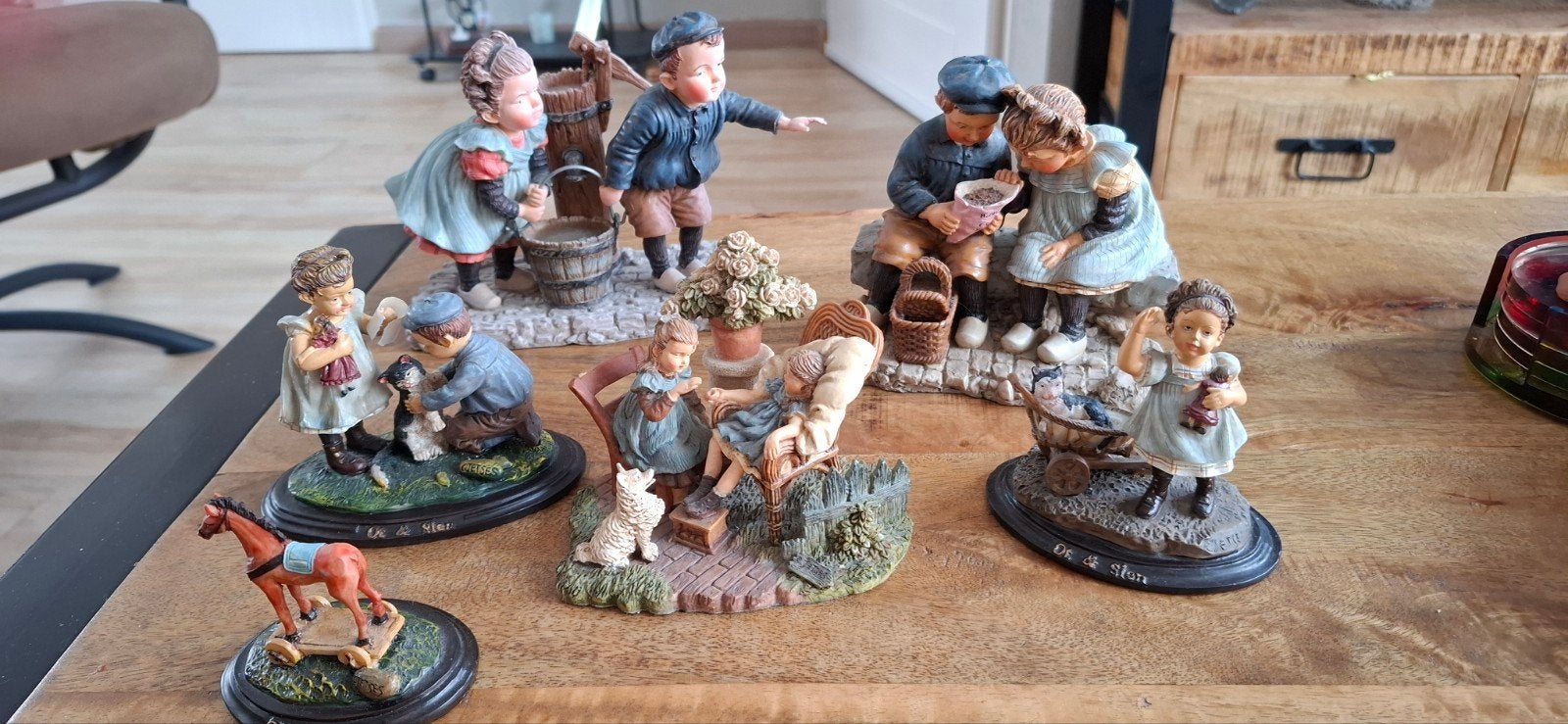 ot en sien beeldjes, Ophalen of Verzenden