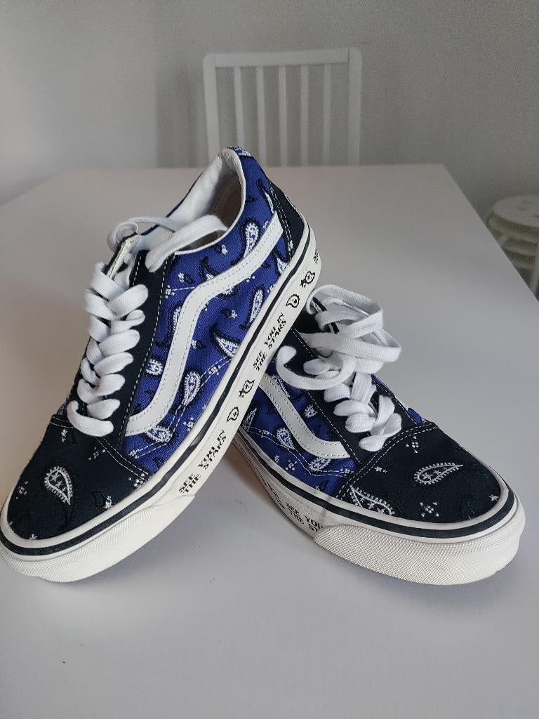 Vans sneakers white navy cornucopias Cosmic Rodeo size 39, Kleding | Dames, Ophalen of Verzenden, Nieuw, Blauw, Sneakers of Gympen