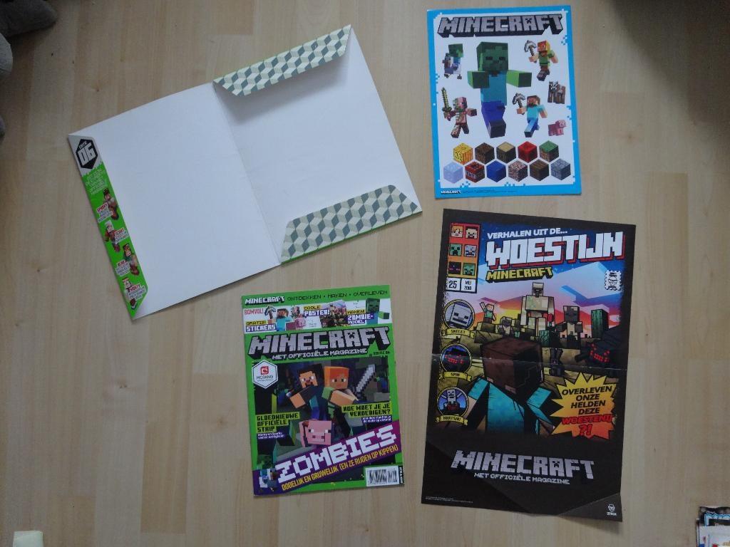 Minecraft pakket, Meerdere stripboeken, Ophalen of Verzenden, Zo goed als nieuw
