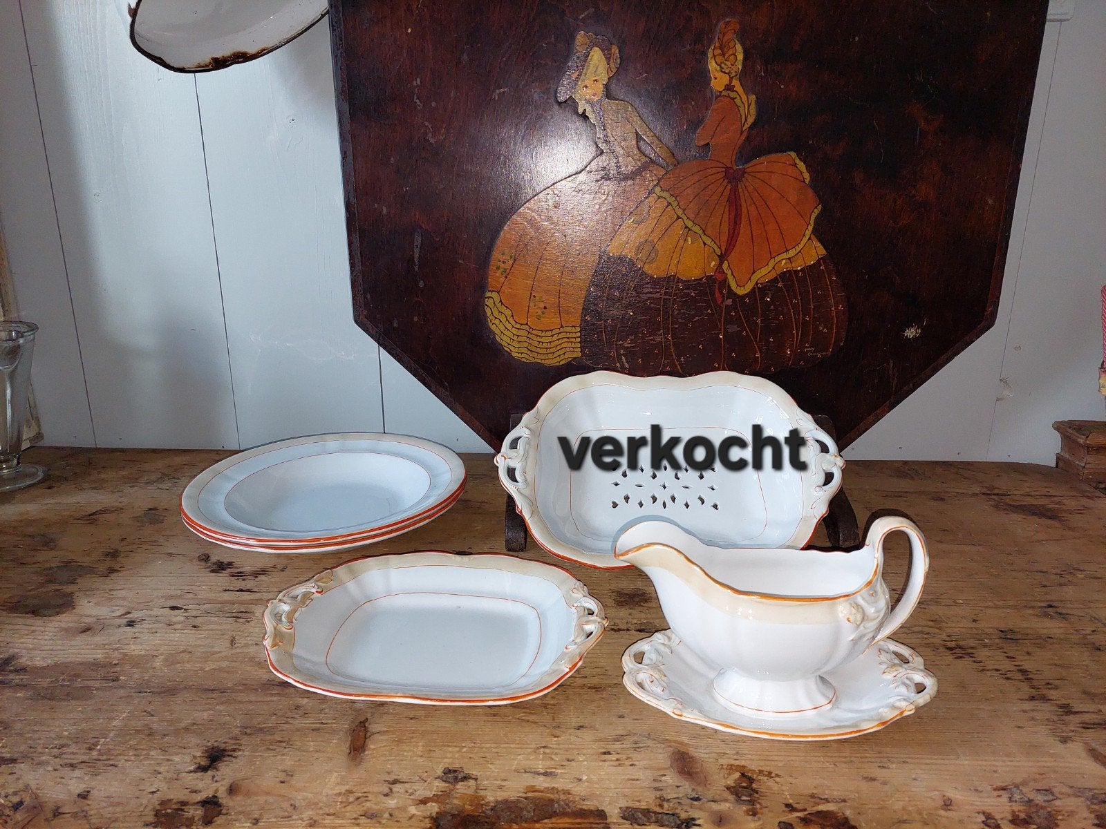 KOOPJE servies delen Petrus Regout,  wit met zalm., Ophalen