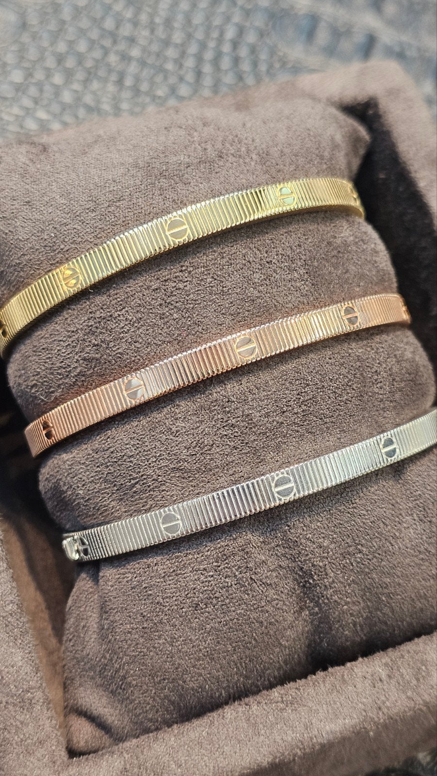 Prachtige 14k gouden tricolor Bangle armbanden, Ophalen of Verzenden, Nieuw, Goud, Goud