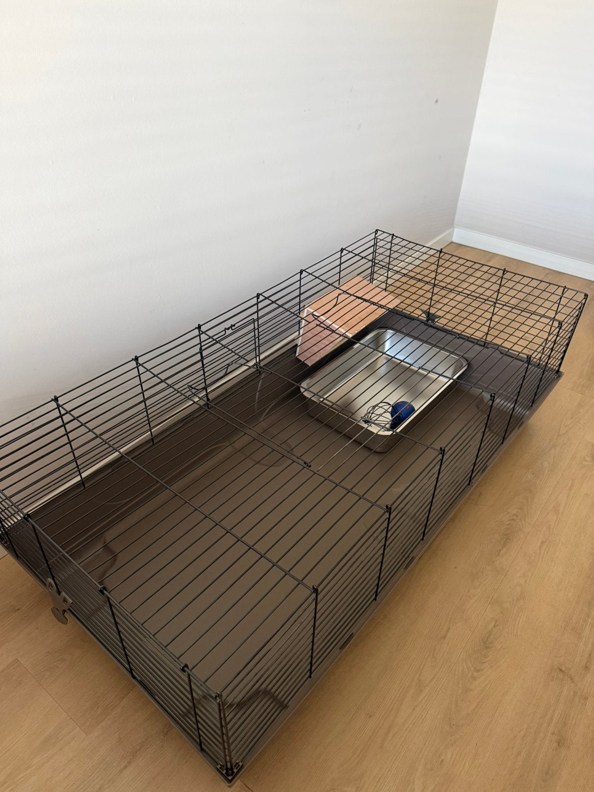 Konijnen hok 136x66x42, Kooi, Cavia, Zo goed als nieuw, Ophalen