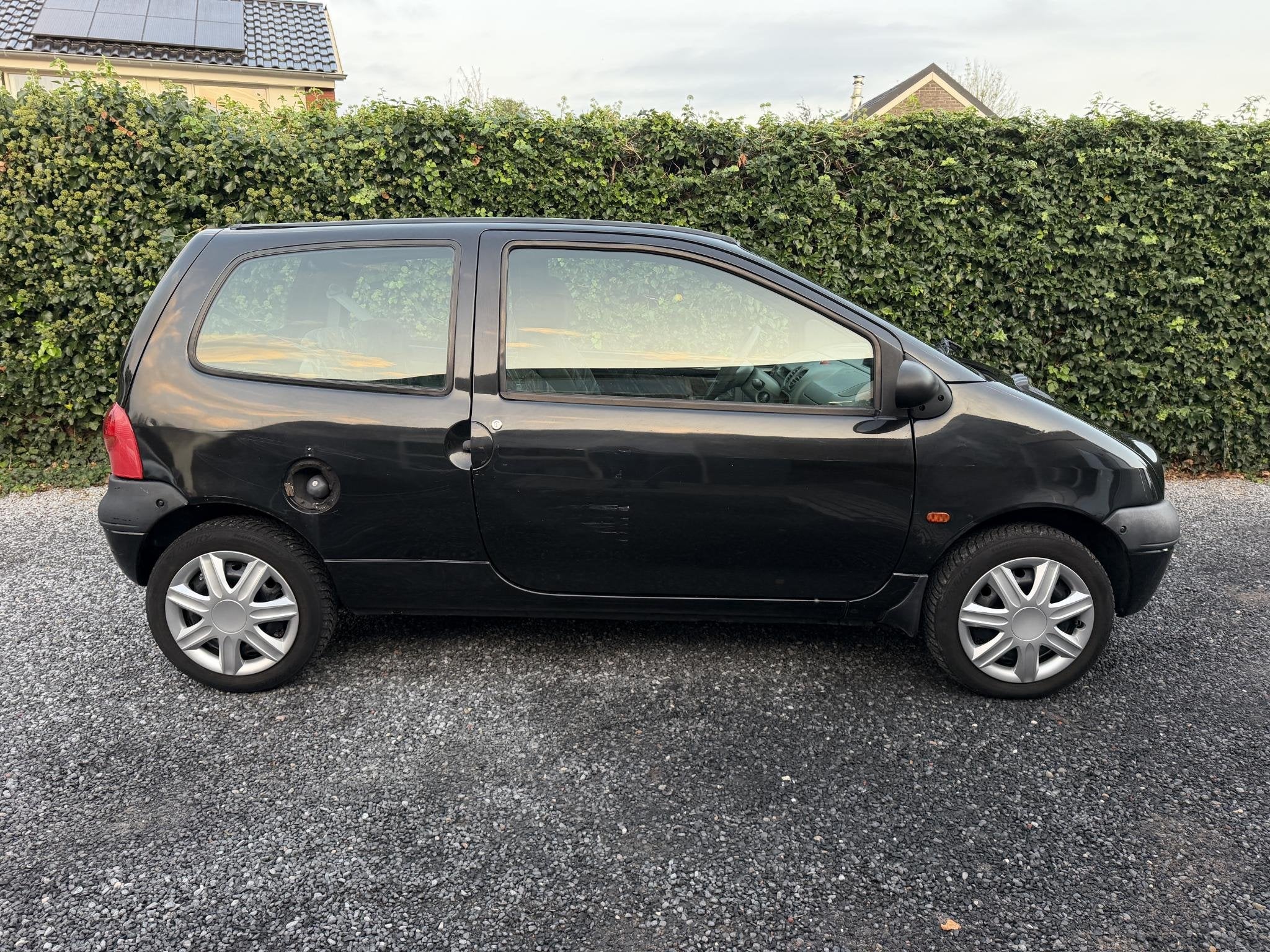 Foto 2 van Renault Twingo 1.2 Expression | Elekt. Ramen | Radio / CD |
