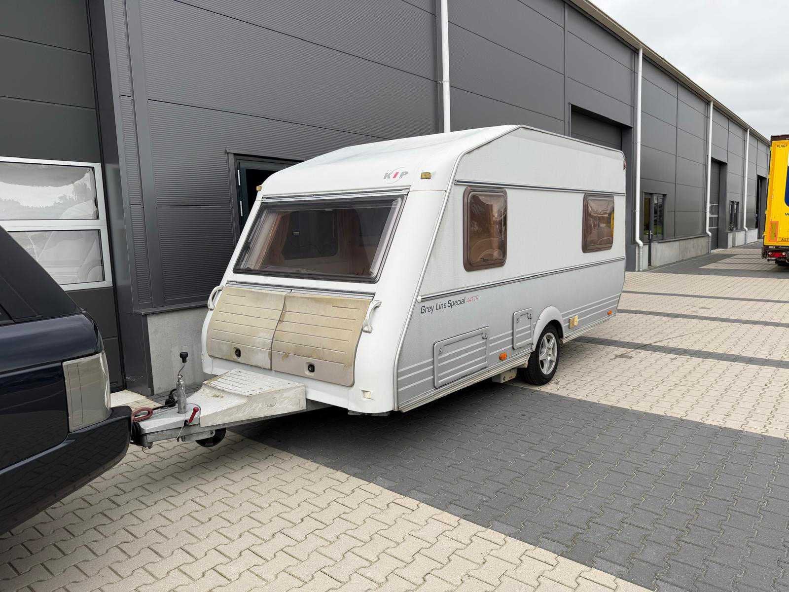 Kip - Grey Line Special 44TTR - 44G - Caravan - 2002, Bedrijf, Kip