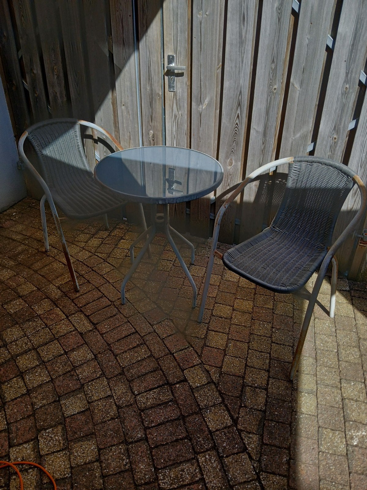 Tuinset met 2 stoelen en glazen tafel, Tuin en Terras, Ophalen