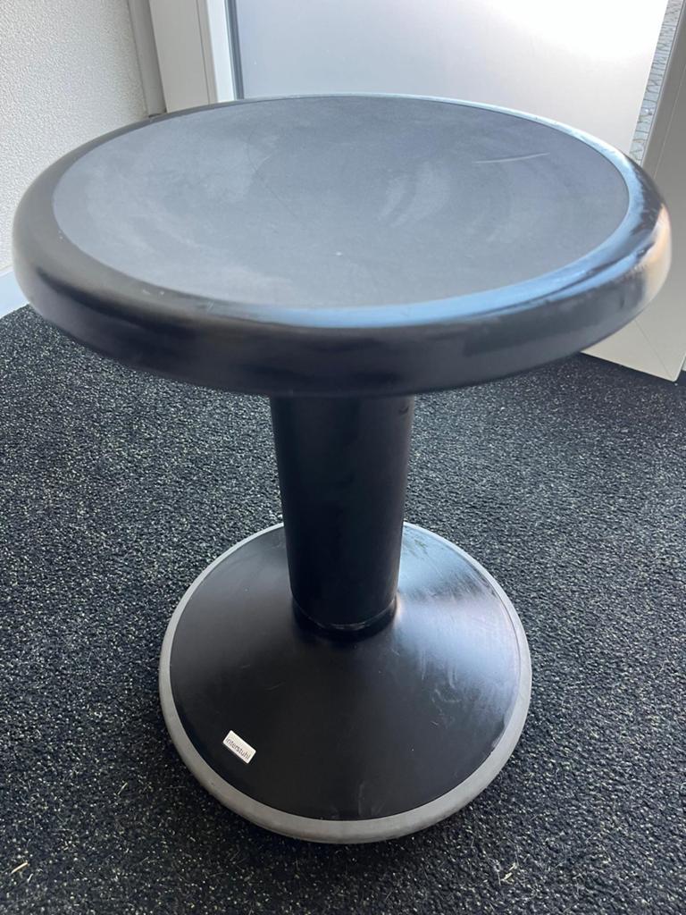 Ergonomische kruk - In hoogte verstelbaar, Huis en Inrichting, Krukjes, Ophalen of Verzenden, In hoogte verstelbaar, Gebruikt