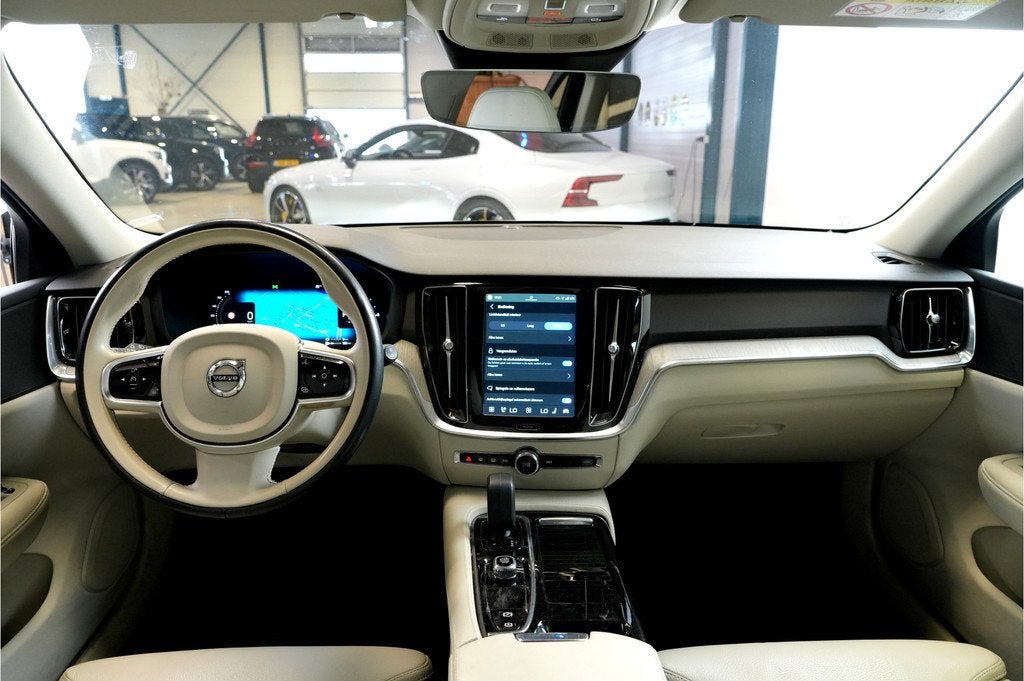 Volvo V60 2.0 T6 AWD 293kW/399pk Aut8 Plug-in hybrid Long Ra, Automaat, Gebruikt, Blauw, Geïmporteerd