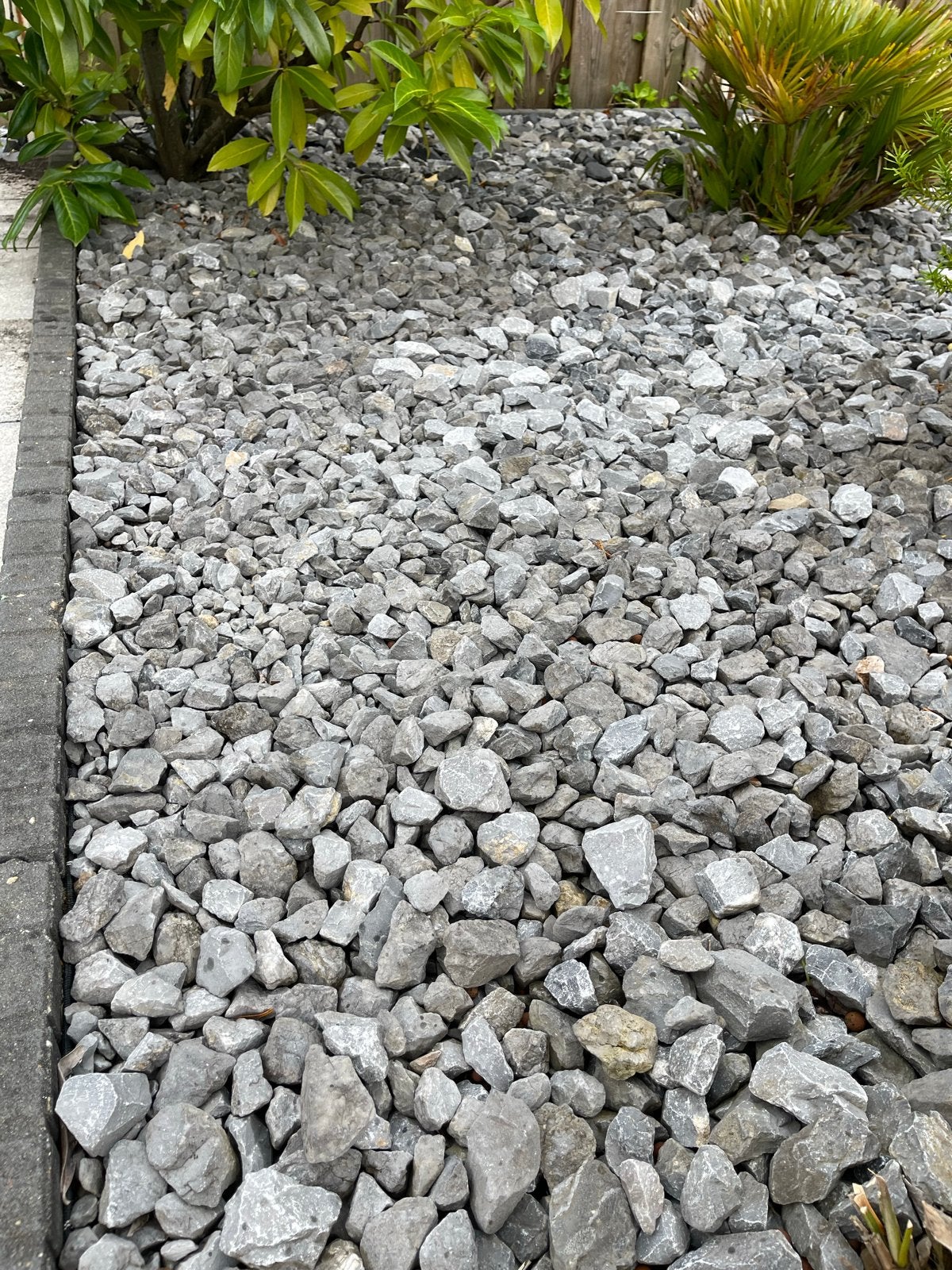 Grijze siergrind, grof en fijn door elkaar, Tuin en Terras, Grind, Keien en Split, Ophalen, Overige materialen, Gebruikt, Kei