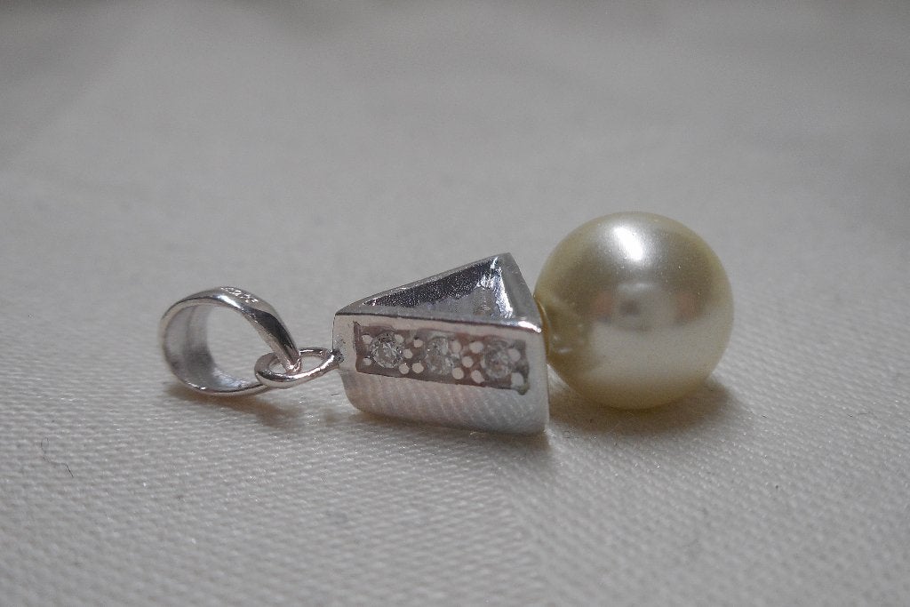 Zilveren hanger met steentjes en faux parel nr.878, Verzenden, Zo goed als nieuw, Zilver, Zilver