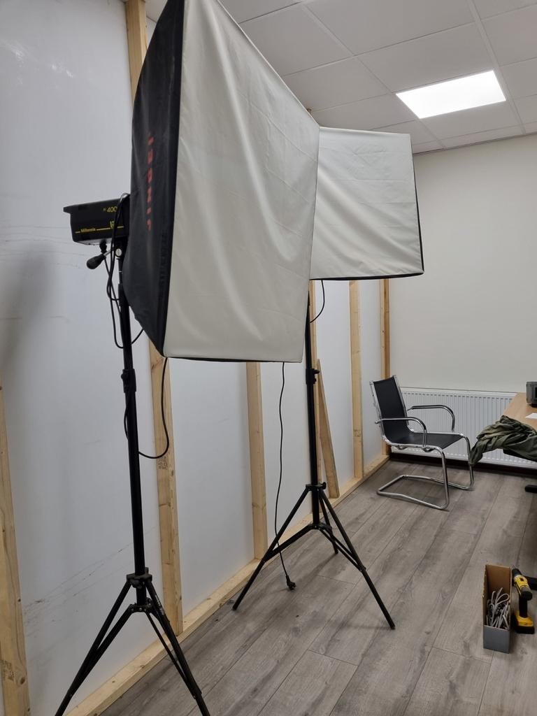 Fotostudio lampen en opvouwbare stoffen fotobox, Ophalen, Gebruikt, Complete fotostudio